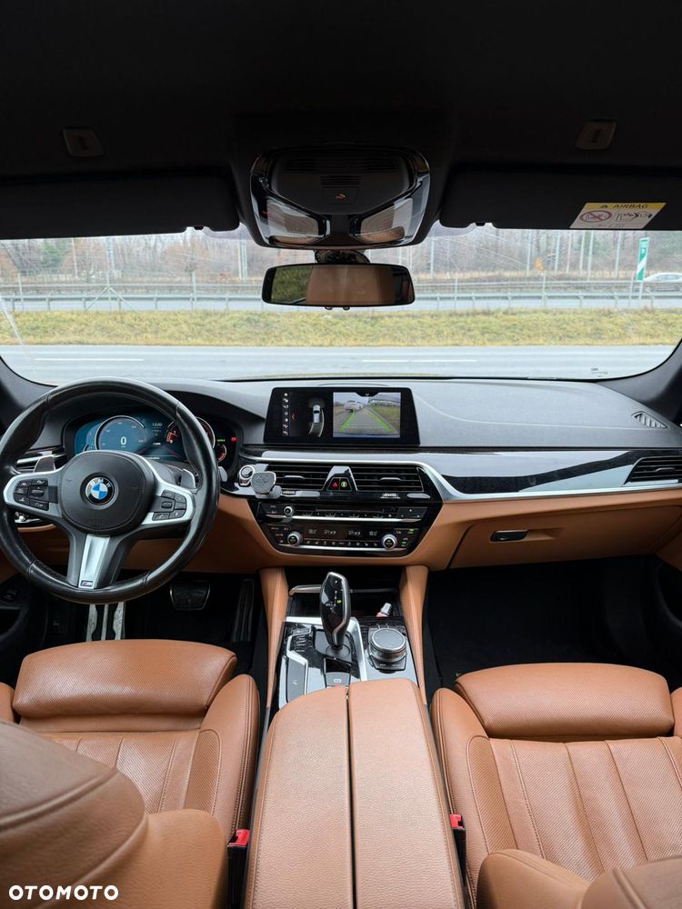 BMW Seria 5 530i xDrive GPF M Sport sport - 8