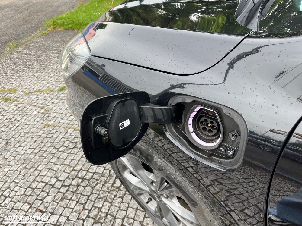 Ford Kuga 2.5 FHEV ST-Line - 23