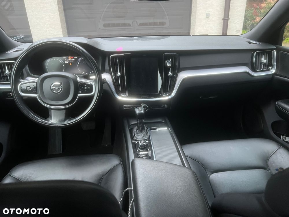 Volvo V60 T5 Geartronic Momentum - 4