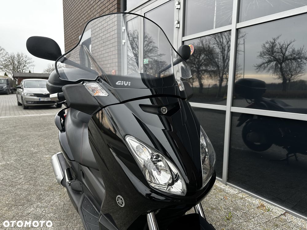 Yamaha X-max - 5