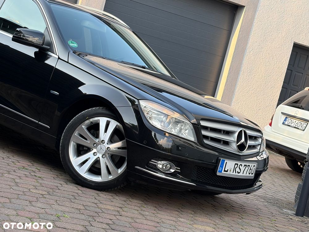 Mercedes-Benz Klasa C 180 Kompressor BlueEFFICIENCY Avantgarde - 13