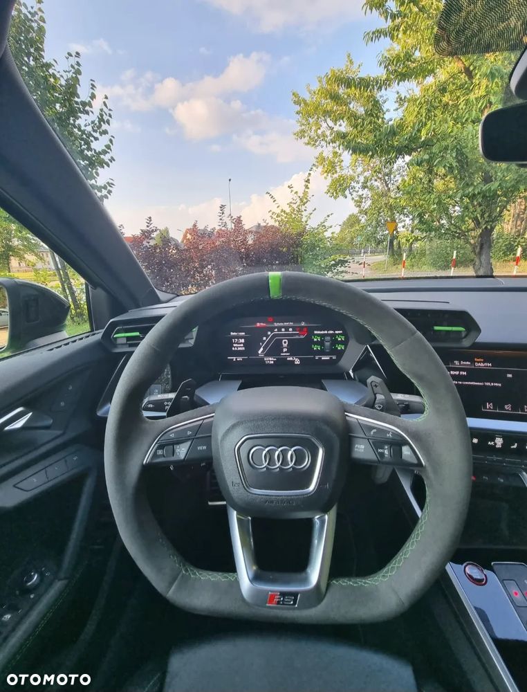 Audi RS3 Limousine TFSI Quattro S tronic - 25