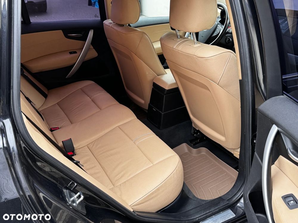 BMW X3 3.0si - 16