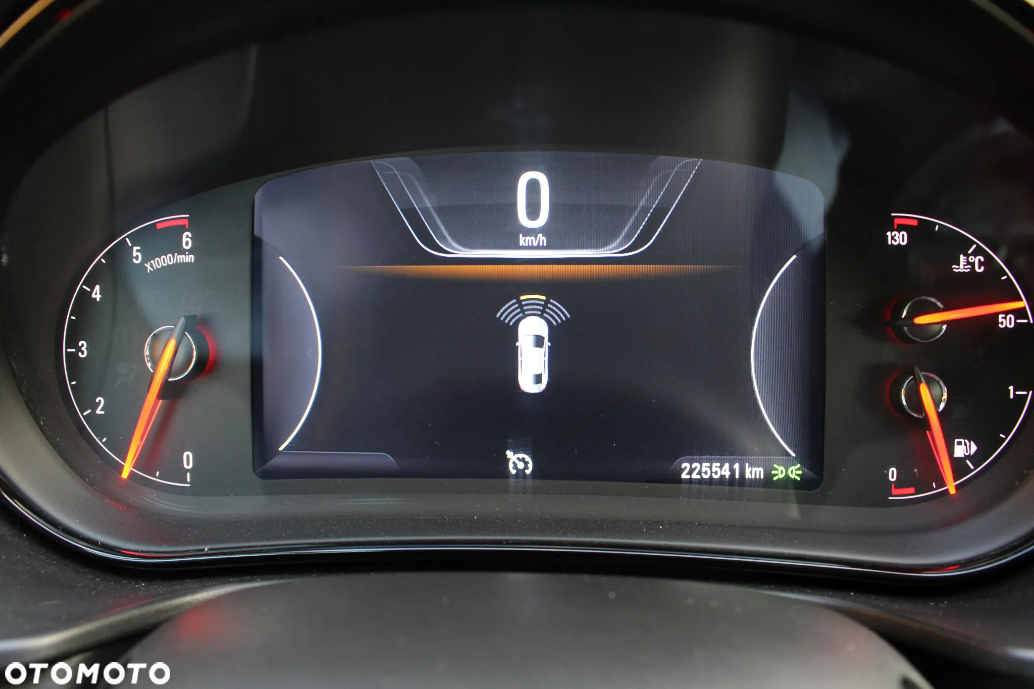 Opel Insignia 2.0 CDTI Cosmo S&S - 27