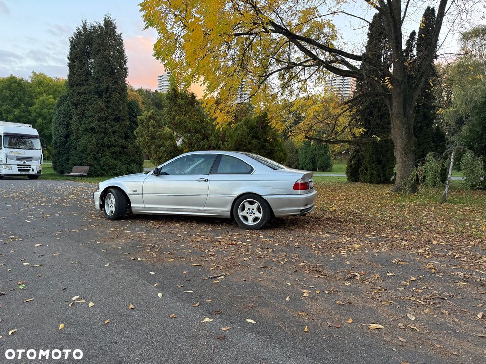BMW Seria 3 318Ci - 6