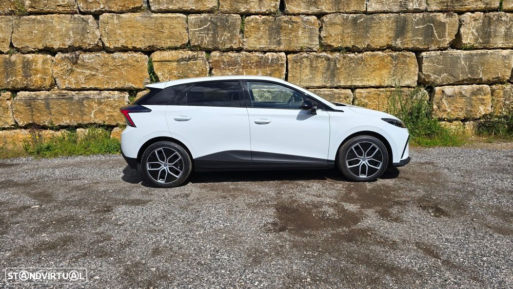 MG MG4 64 kWh Luxury - 4