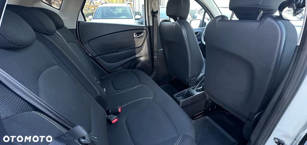 Renault Captur - 24