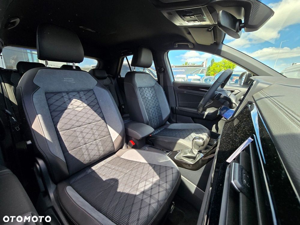 Volkswagen T-Roc 1.5 TSI R-Line DSG - 18