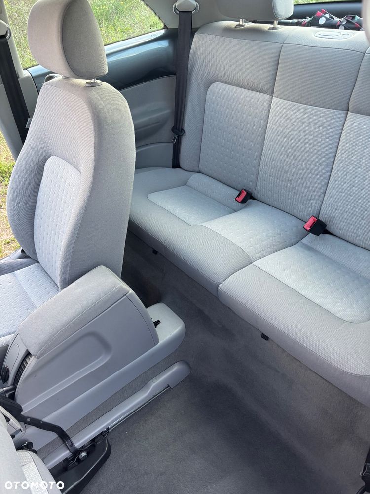 Volkswagen New Beetle 1.9 TDI - 5