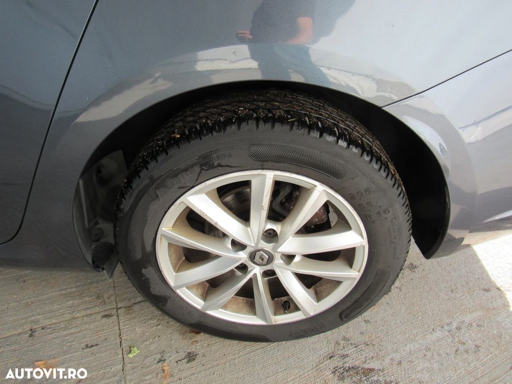 Renault Megane Energy dCi Intens - 8