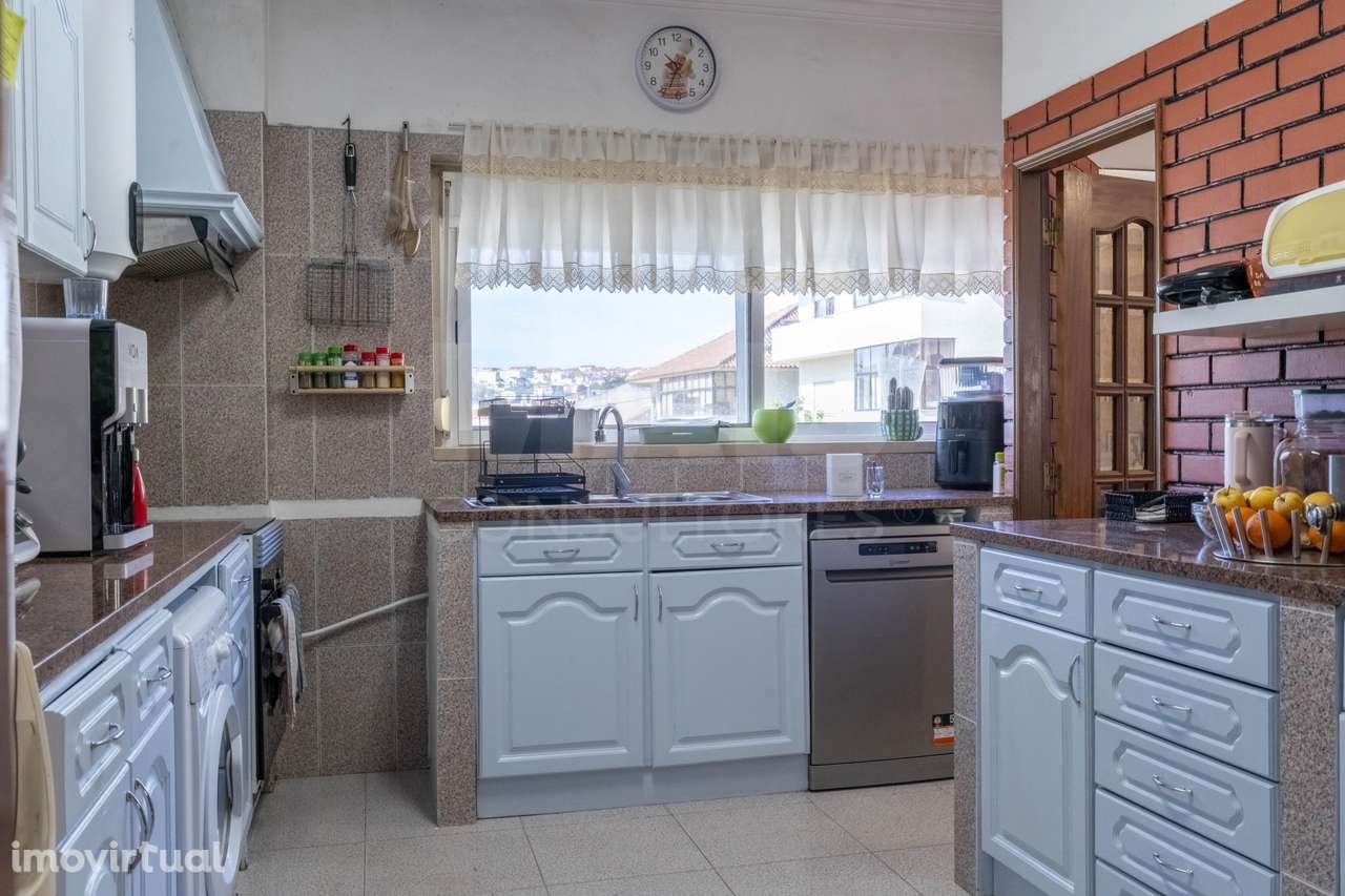 Moradia T5, com garagem e espaço exterior, Caneças - Grande imagem: 5/27