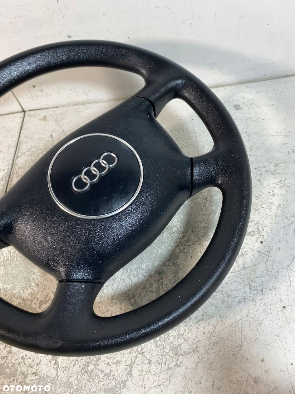 KIEROWNICA AUDI A4 B6 CZARNA PLASTIK - 3