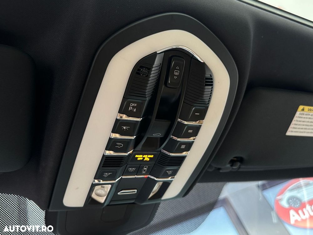 Porsche Cayenne V6 3.6L Aut. - 23
