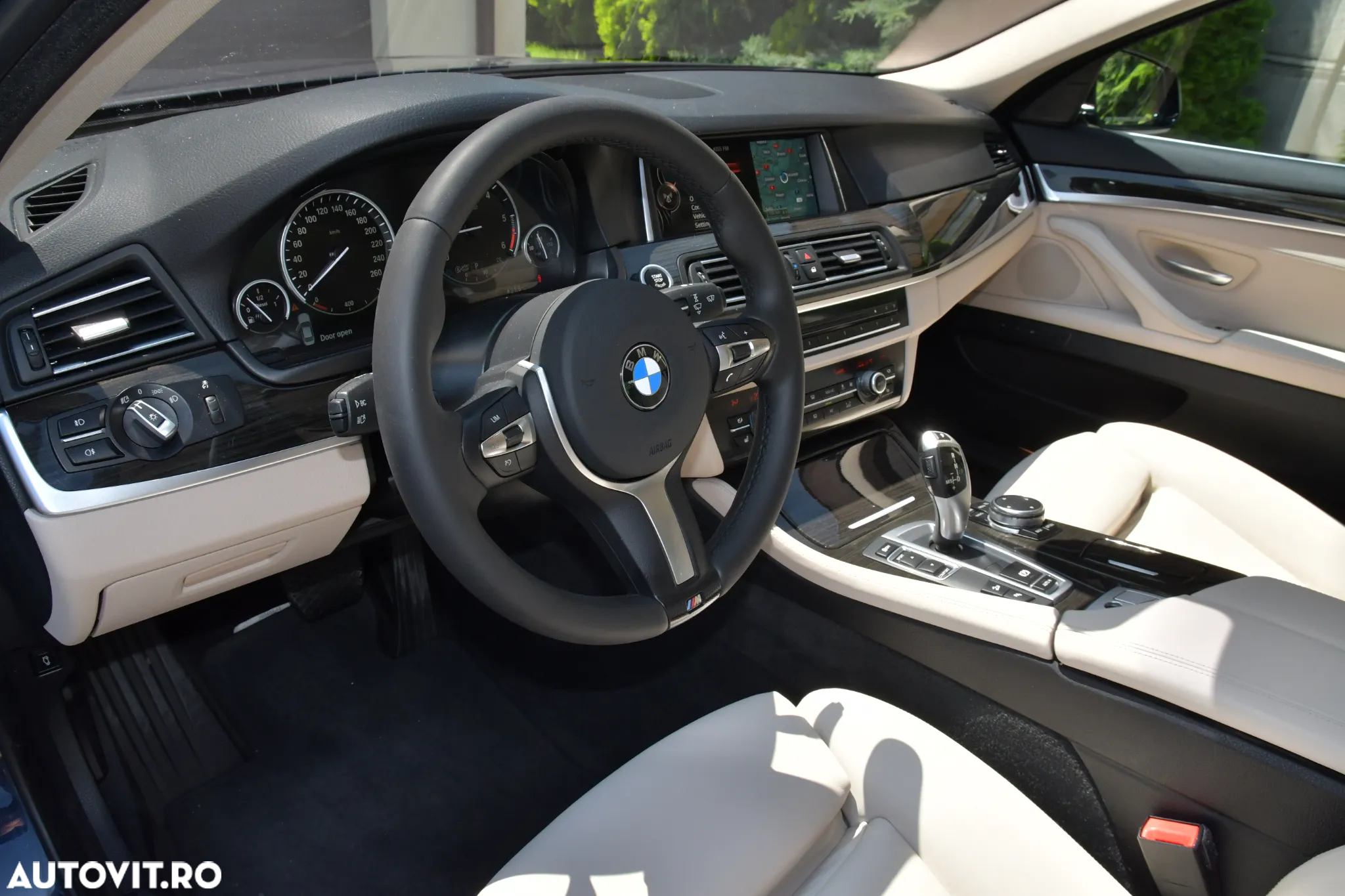 BMW Seria 5 520d xDrive AT - 4