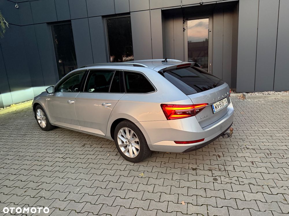 Skoda Superb 2.0 TDI SCR Ambition - 18