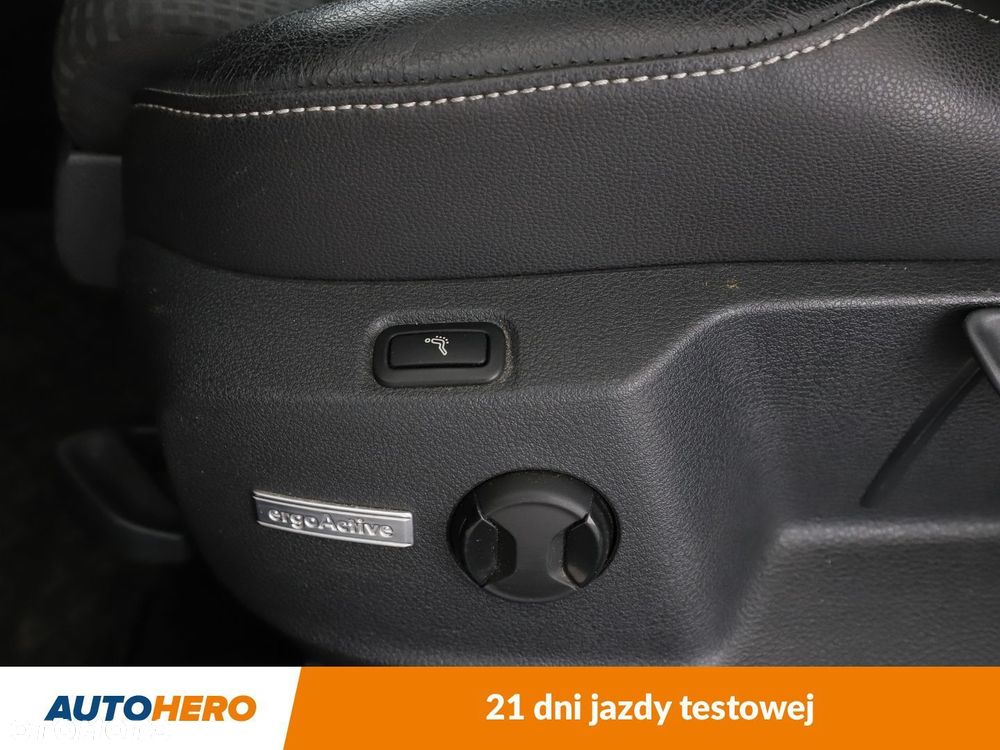 Volkswagen Golf VII 2.0 TDI BMT Comfortline EU6 - 33