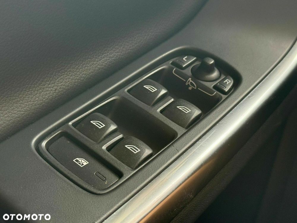 Volvo V60 T5 Drive-E Kinetic - 24
