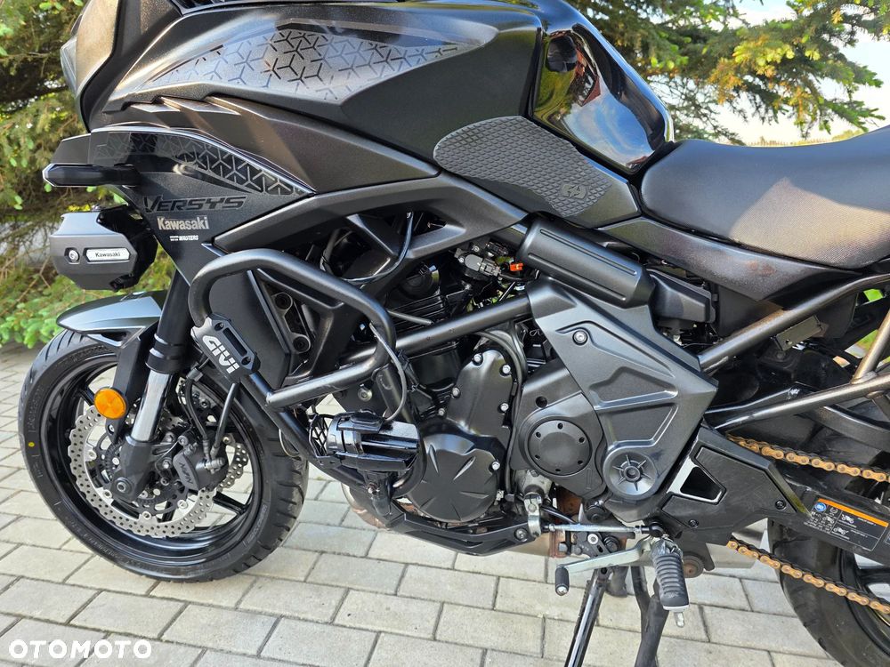 Kawasaki Versys 650 - 19