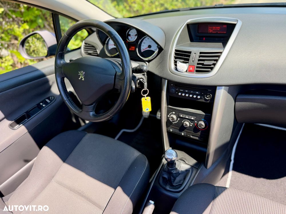 Peugeot 207 1.6 VTi Sport Pack - 8