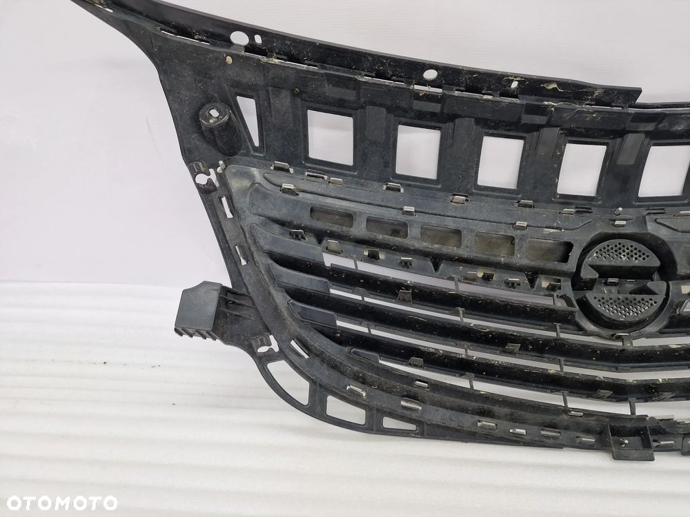OPEL INSIGNIA A LIFT 13- ATRAPA / GRILL PRZEDNI PRZÓD , NR 13475242 , NR AUKCJI GR3 - 16