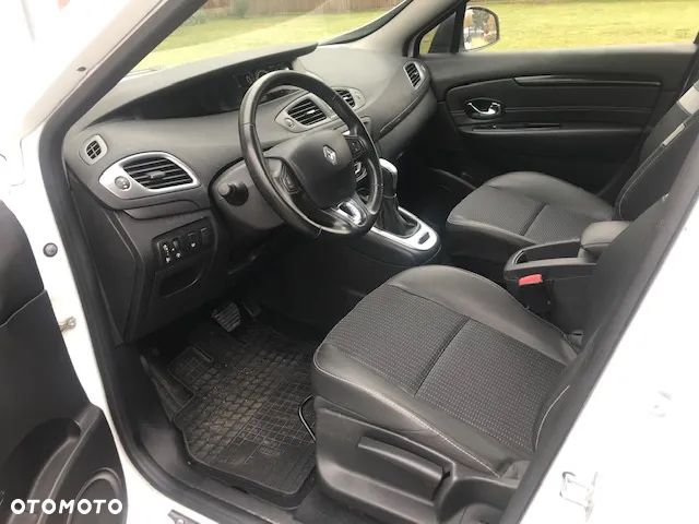 Renault Grand Scenic dCi 110 EDC LIMITED - 13