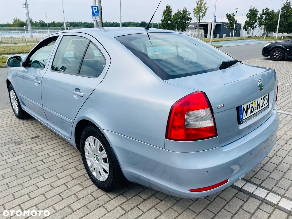 Skoda Octavia 1.6 Team Edition - 3