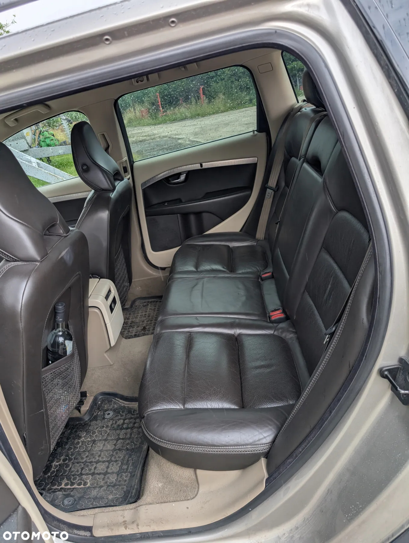 Volvo XC 70 - 9