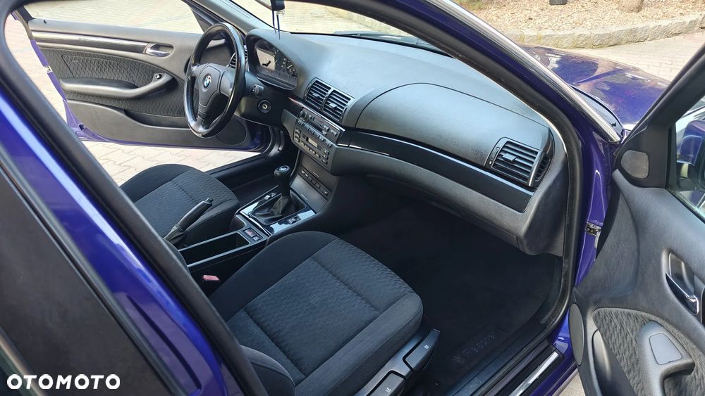 BMW Seria 3 318 Ci Edition Lifestyle - 21