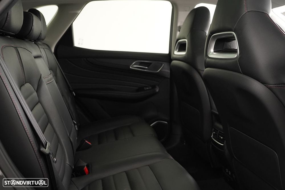MG EHS 1.5 T-GDI Plug-in Hybrid Luxury - 27