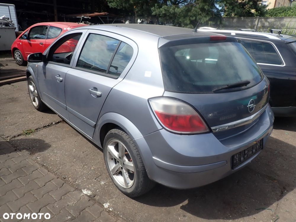 CZĘŚCI - Opel Astra H III 1,4 16V 90KM Z14XEP HB 5D F13 M24 lakier Z163 2004r. INDEX - 10211 - 3