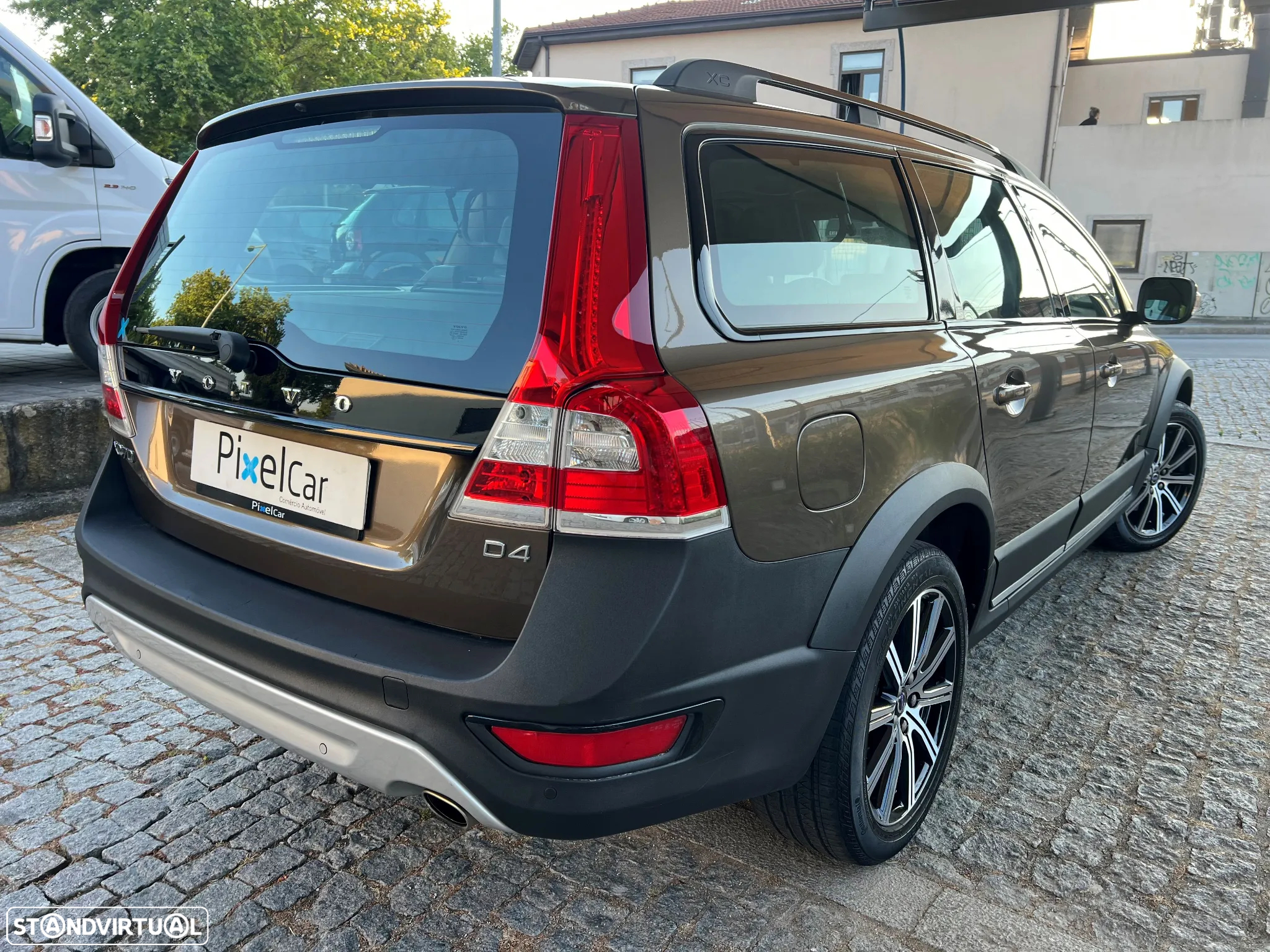 Volvo XC 70 2.0 D4 Summum Dynamic Geartronic - 5