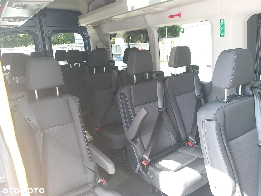 Ford Transit 350 L4 RWD DBL Trend HDT6 - 17