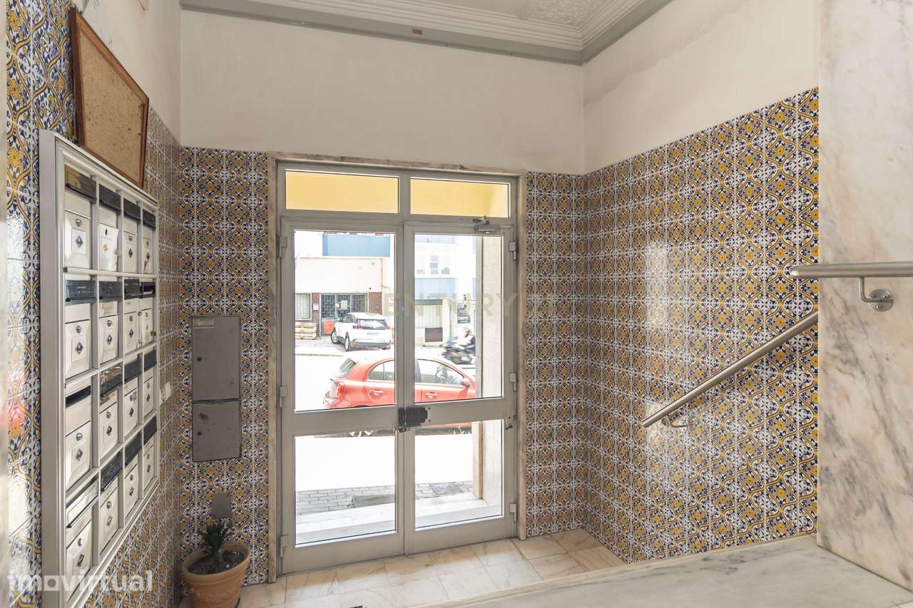 Apartamento T2 na Cruz de Pau , Amora - Grande imagem: 3/26