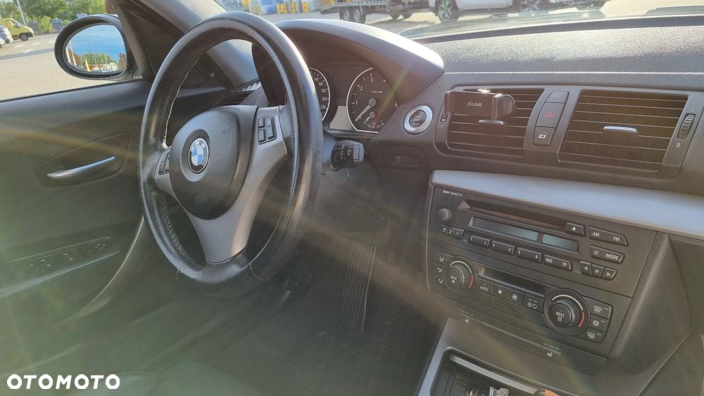 BMW Seria 1 - 23