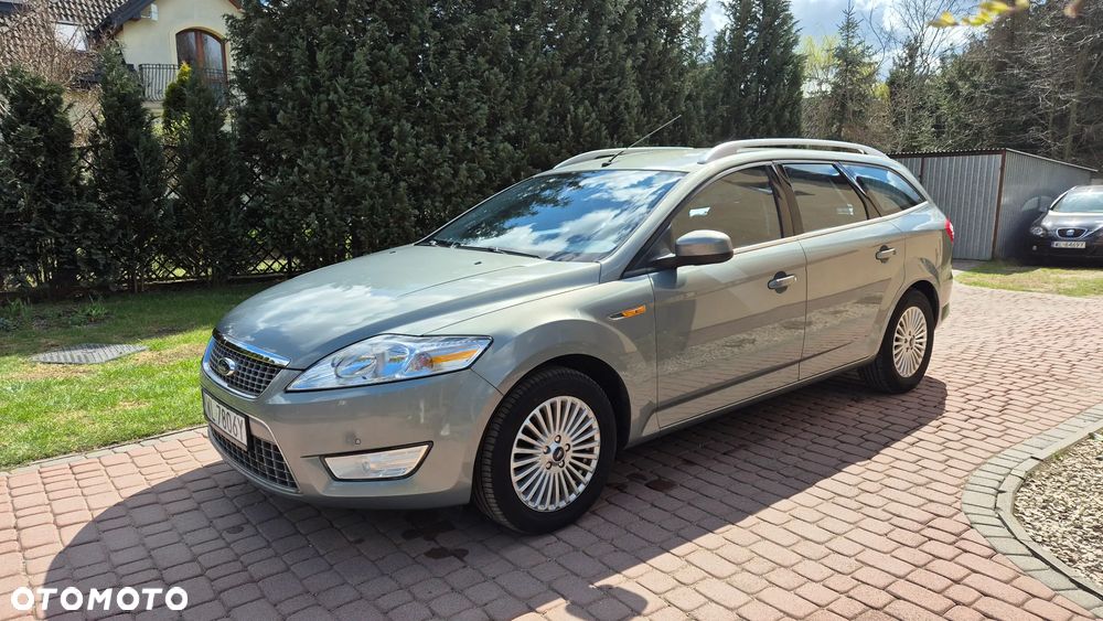 Ford Mondeo 2.0 FF Titanium - 16