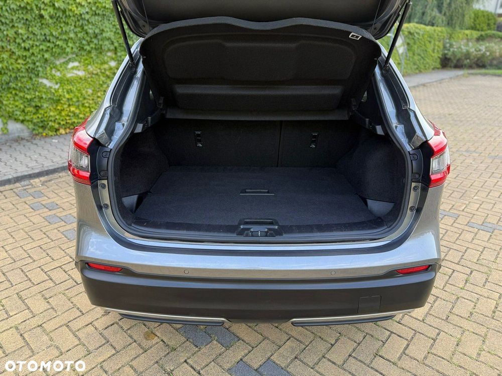 Nissan Qashqai 1.3 DIG-T Tekna+ - 32