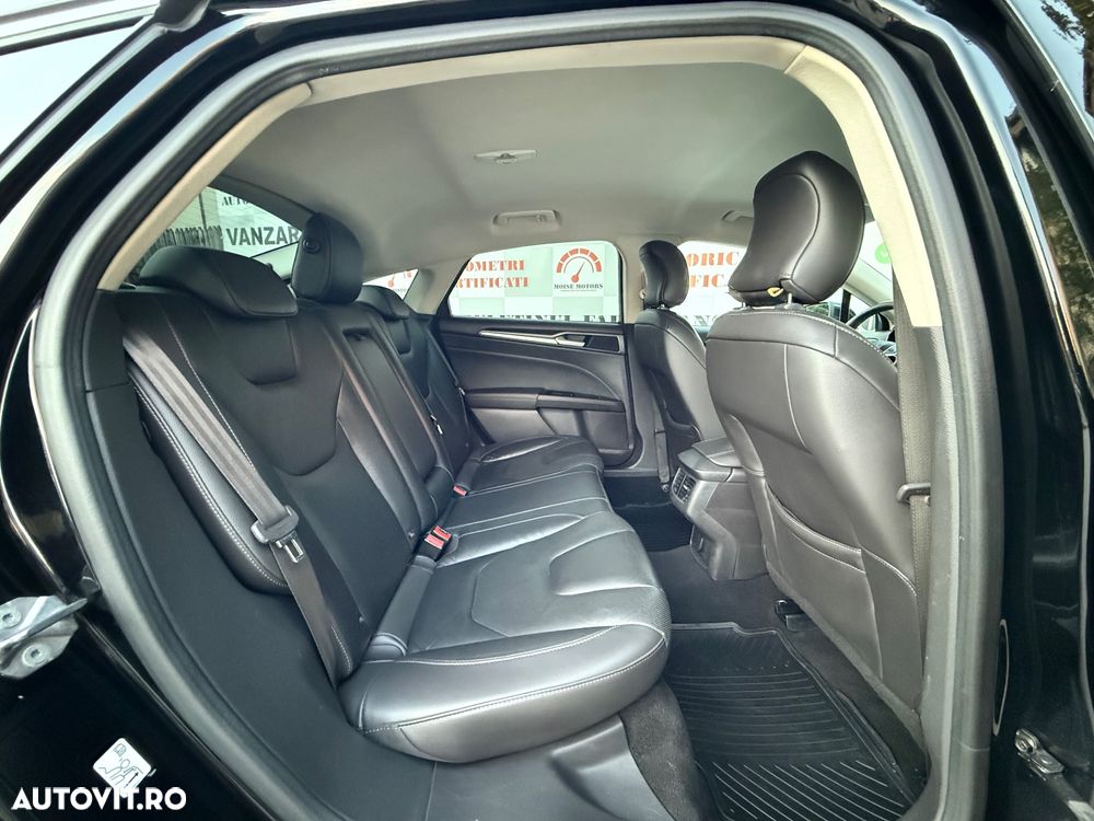 Ford Mondeo 2.0 TDCi Powershift Titanium - 13