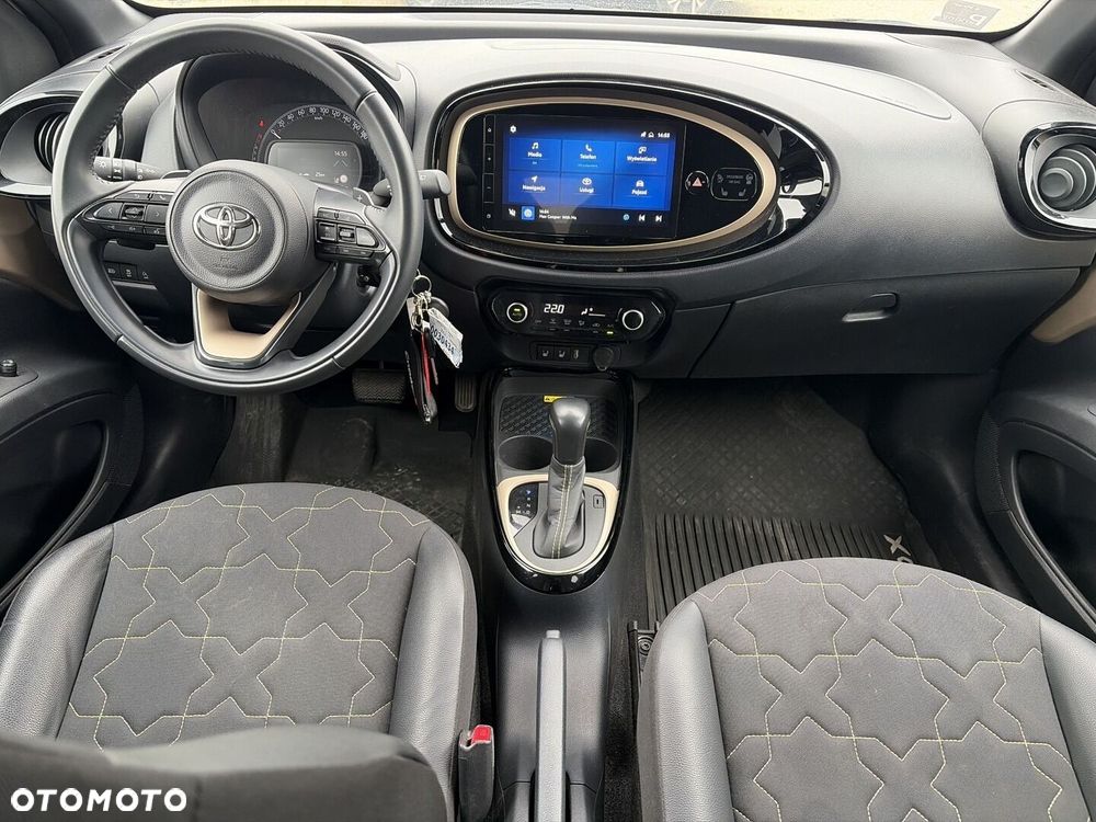 Toyota Aygo X - 12