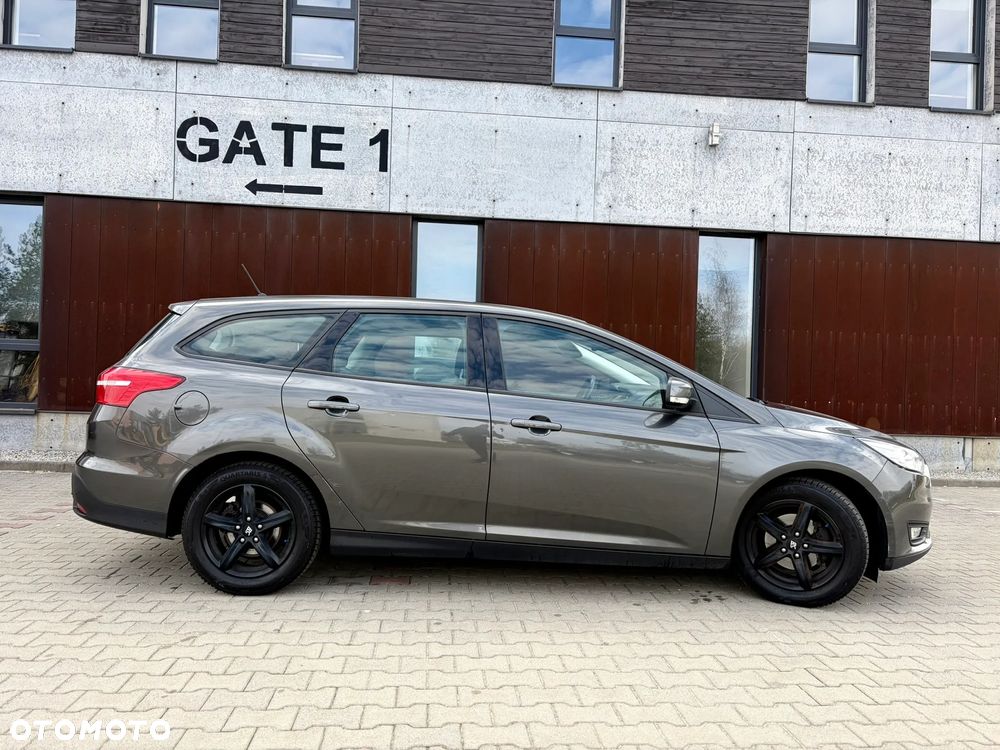 Ford Focus 1.0 EcoBoost Gold X (Edition) - 6