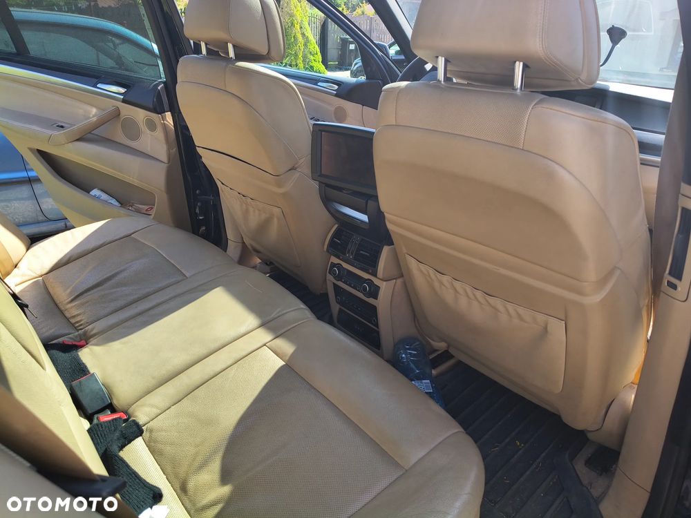 BMW X5 3.0sd xDrive - 24