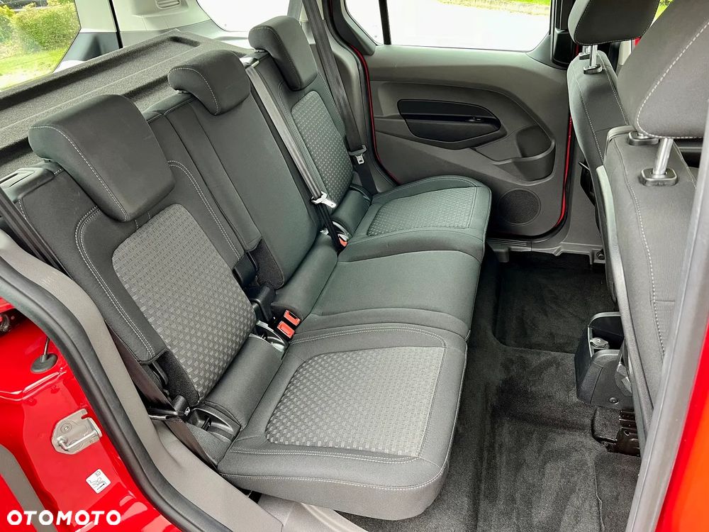 Ford Tourneo Connect 1.5 TDCi Start-Stop Titanium - 35