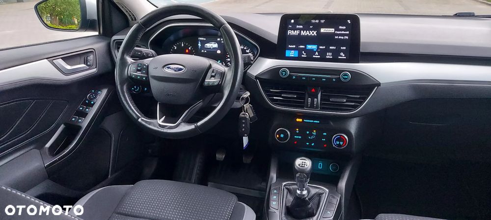 Ford Focus 1.5 TDCi Titanium - 32