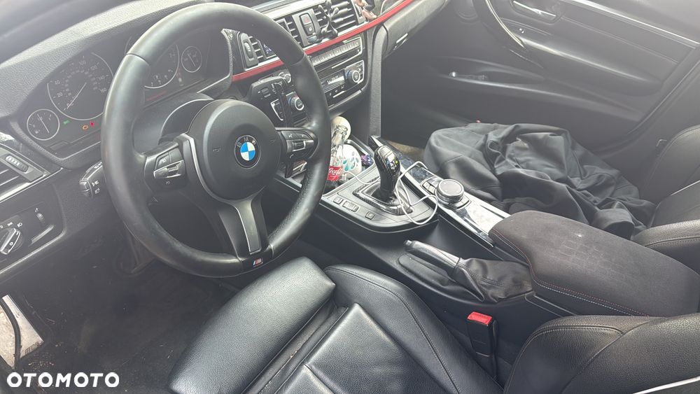 BMW Seria 3 340i Edition M Sport Shadow - 14