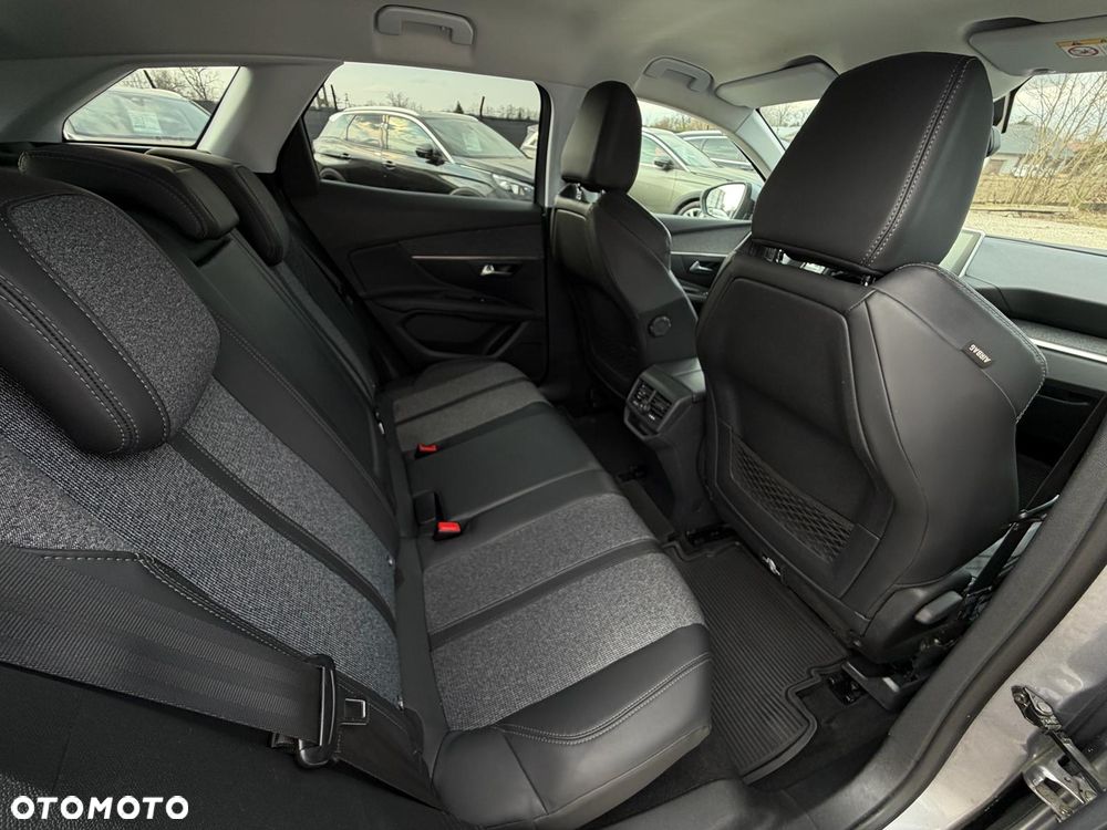 Peugeot 3008 BlueHDi 150 Stop & Start Allure - 23