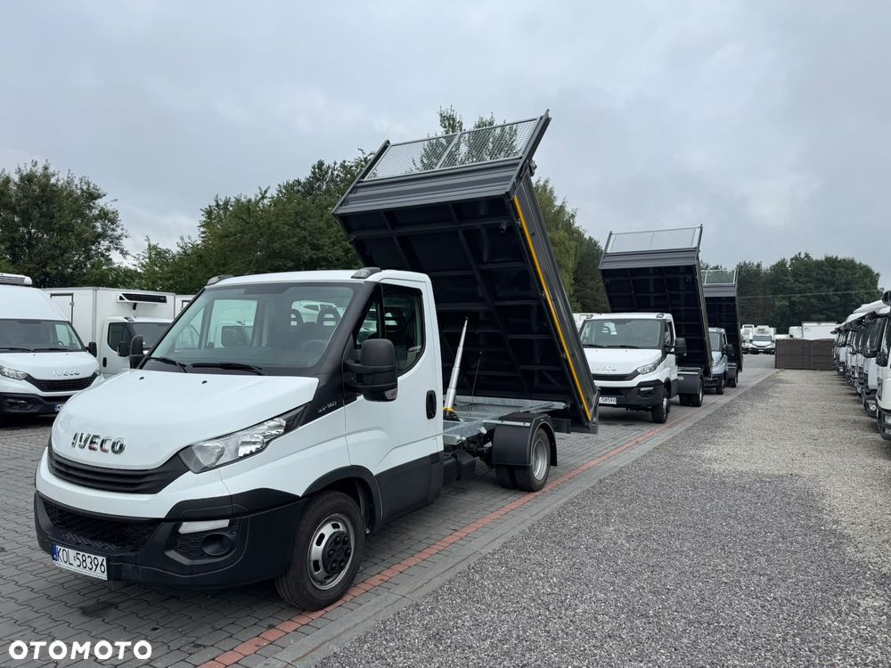 Iveco 35C14,,35C16,,35C18,,50C15,,50C17,,50C18 KIPER WYWROT 3 STR 2,3 SILNIK - 4