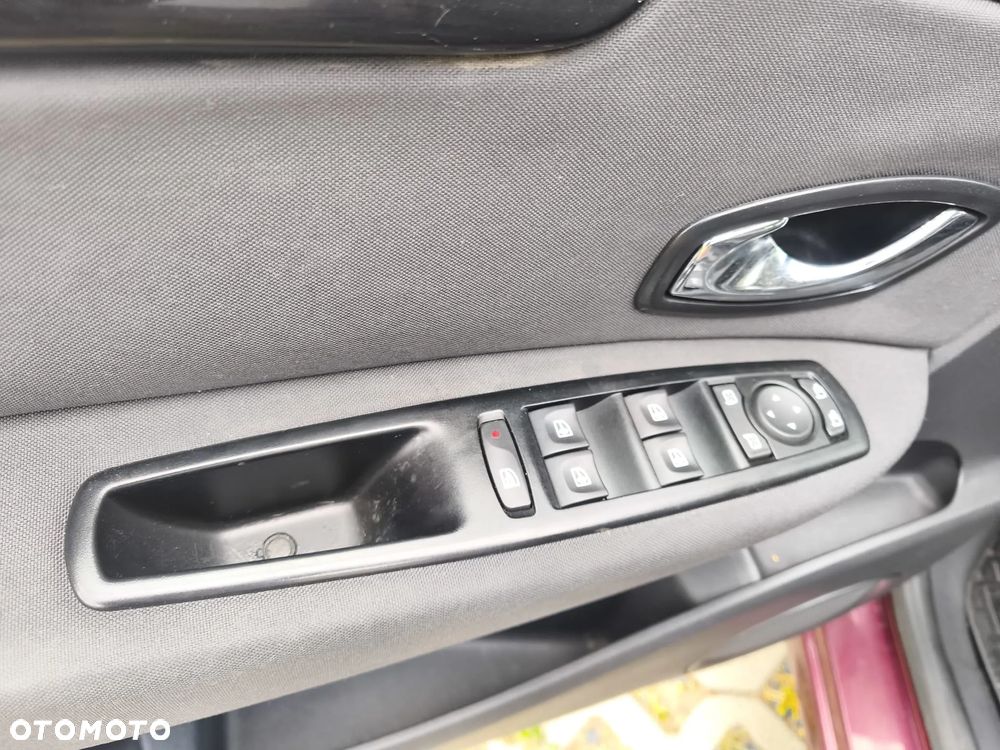 Renault Scenic - 15