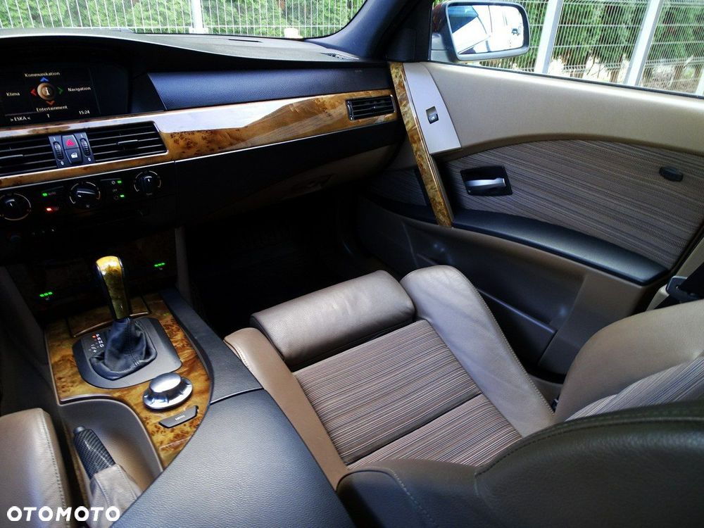 BMW Seria 5 - 36