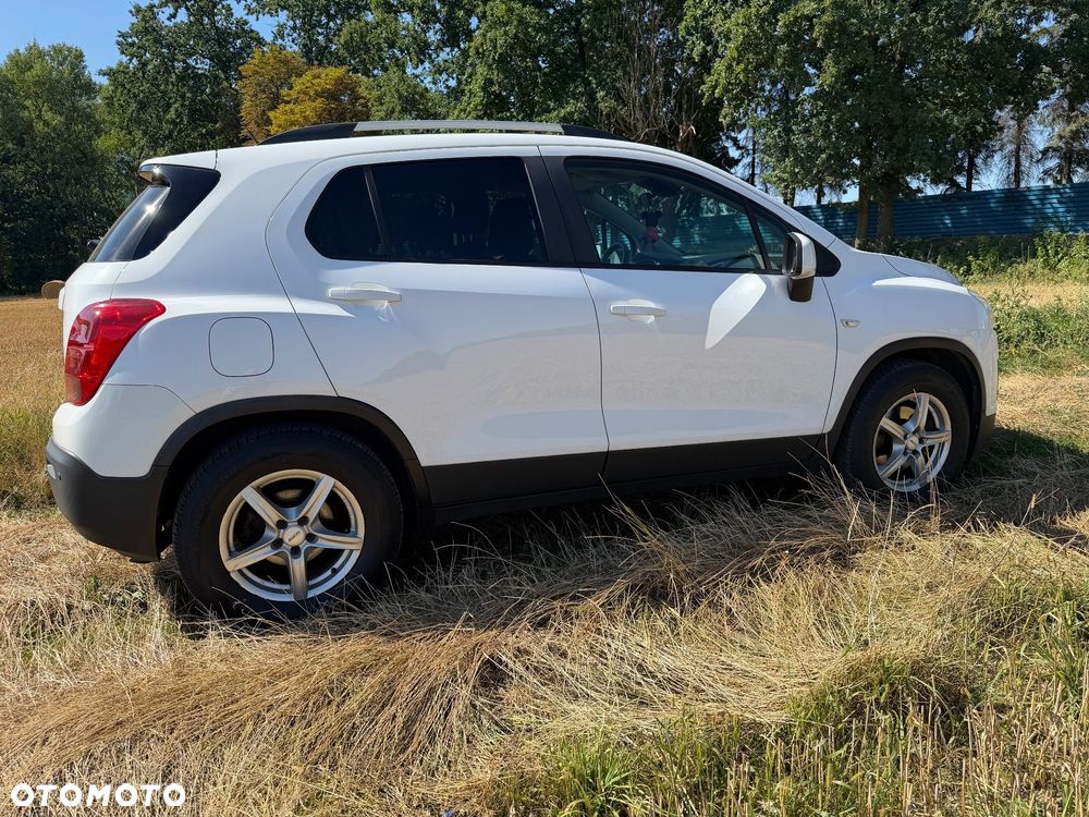 Chevrolet Trax 1.6 LS - 3
