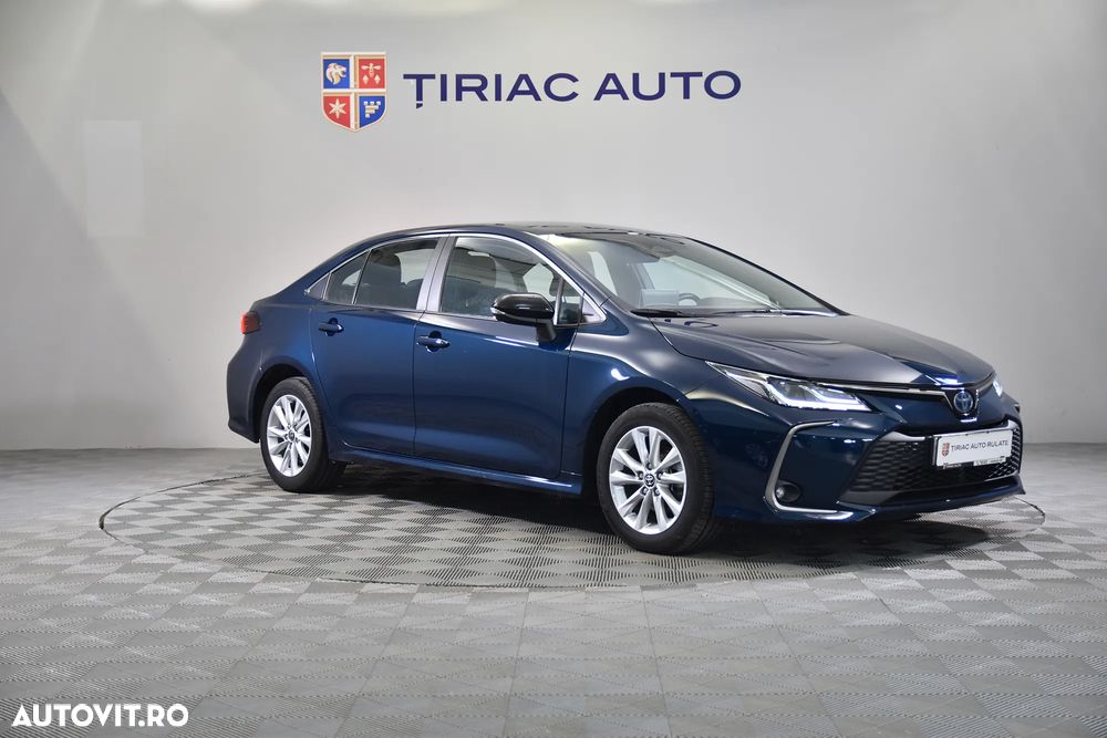Toyota Corolla - 8