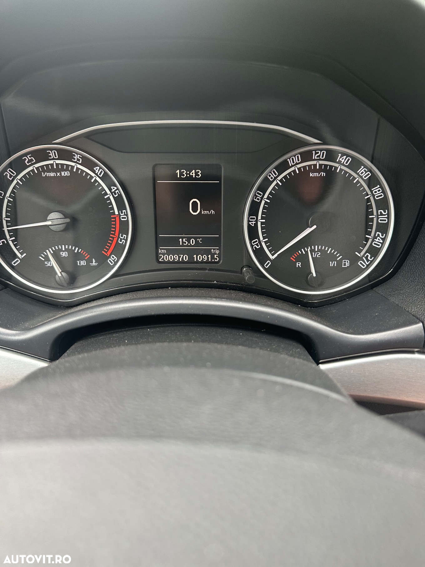 Skoda Octavia Combi 2.0 TDI RS - 11